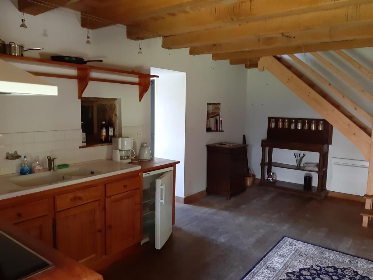 Wisteria Cottage Les Adjots Экстерьер фото