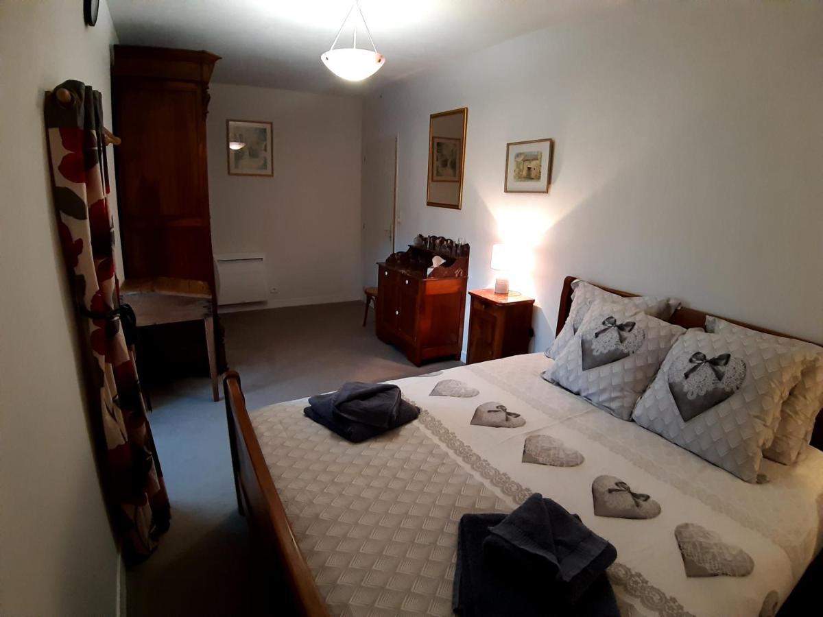 Wisteria Cottage Les Adjots Экстерьер фото